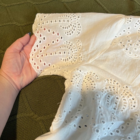 White Eyelet Lace Top and Shorts Set / Beach Coverup - Picture 10 of 15